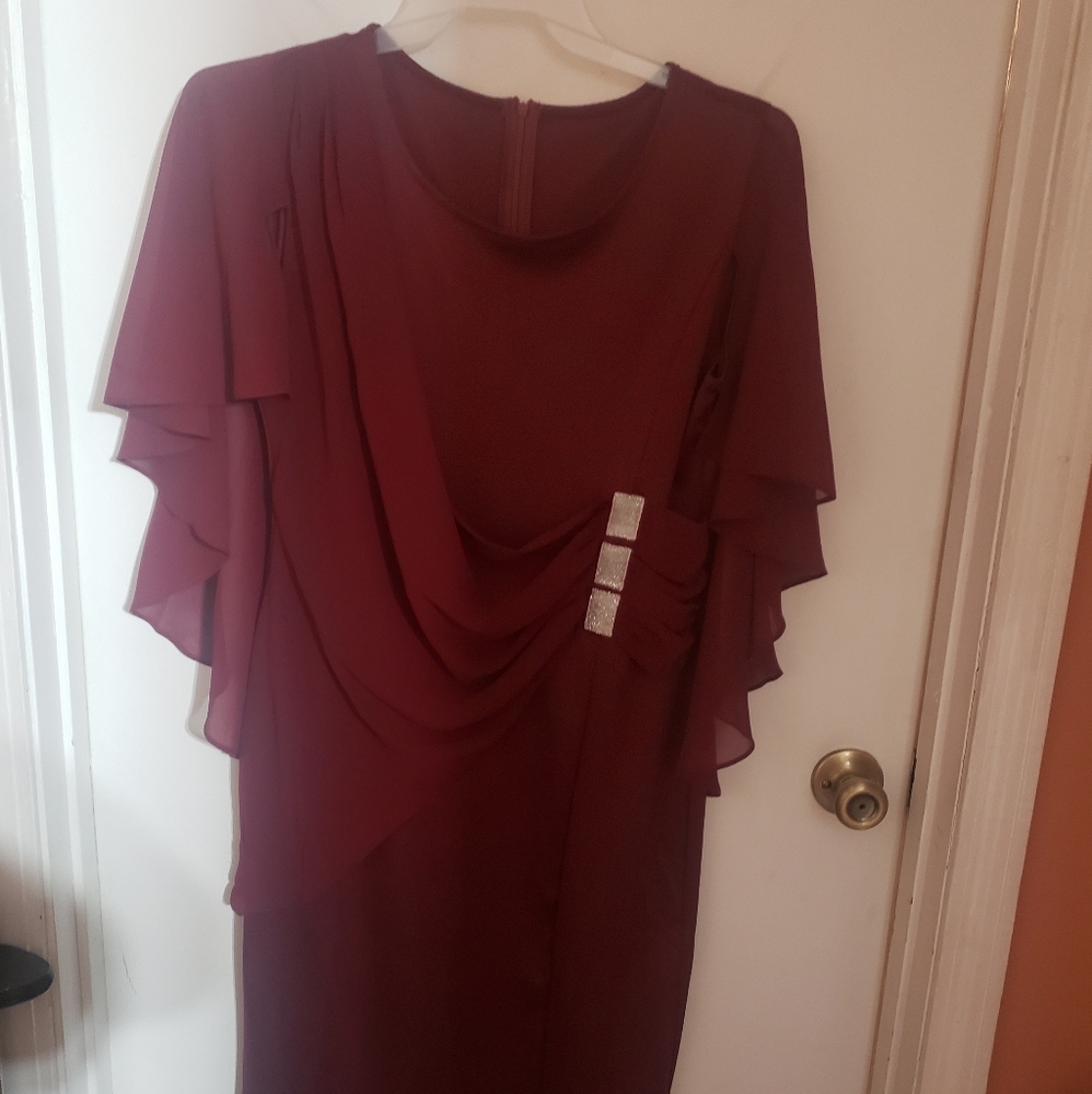 Dress. Plus size. Made small. Wine in color